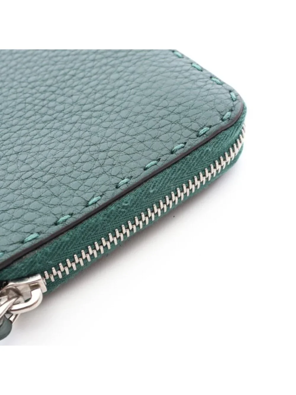 Fendi Round Length Wallet Selleria Green Leather